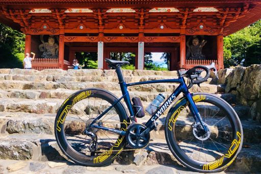 黄ロゴになったホイール