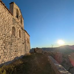 Montagne du Cheiron avec ma soeur