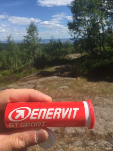 Hittade lite nödproviant i botten på säcken, HURRA!