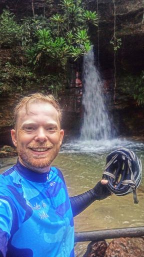 Cachoeira da Pedra Furada
