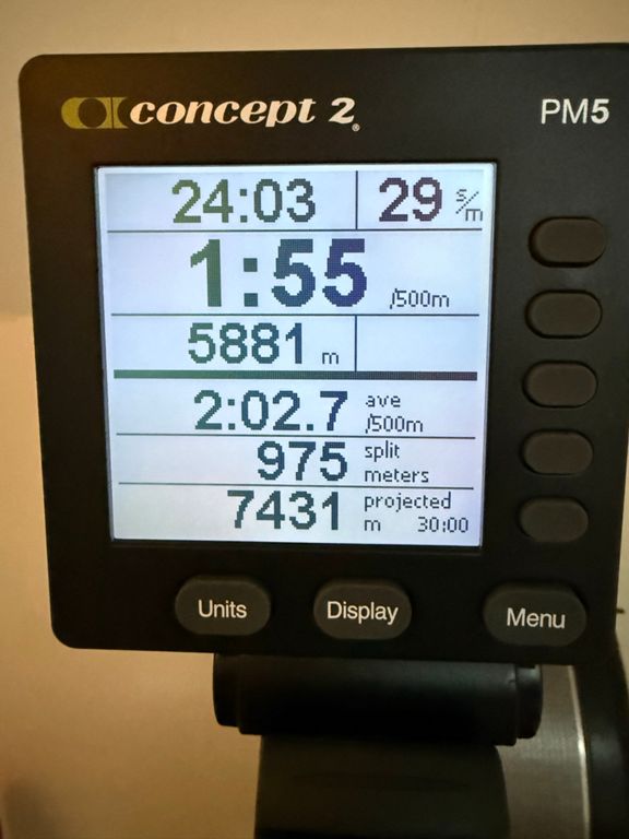 4 x 6min treshold rowErg /71