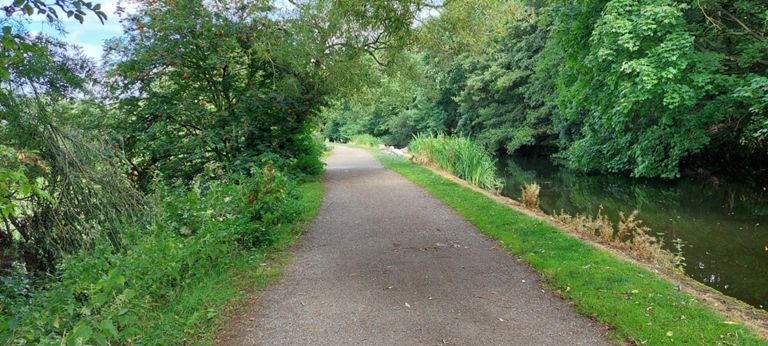 Hard surface again beside the Sankey Canal.