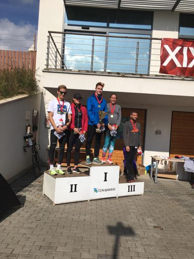 Erre a vándorkupára már régóta fájt a fogam.