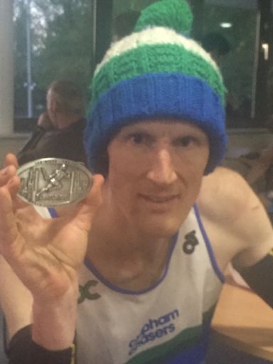 The Sub 24h finishers buckle.