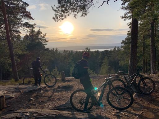 Grønliåsen efter 10h. 
Kommentar: på tide å komma seg hjem.