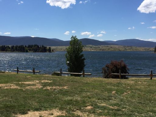Lake Jindabyne, Snowy Mountains