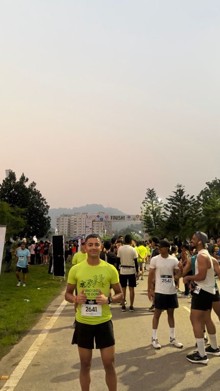 Race image