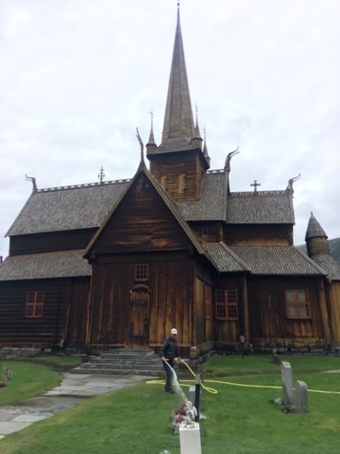 Stavkyrkan i Lom