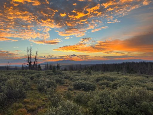 Leaving Jarosa Mesa at sunrise