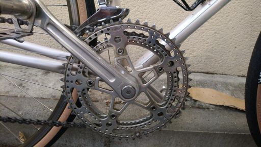 Pedalier Stronglight 42 x 52 modèle Spidel avec plateaux allégés. 1979