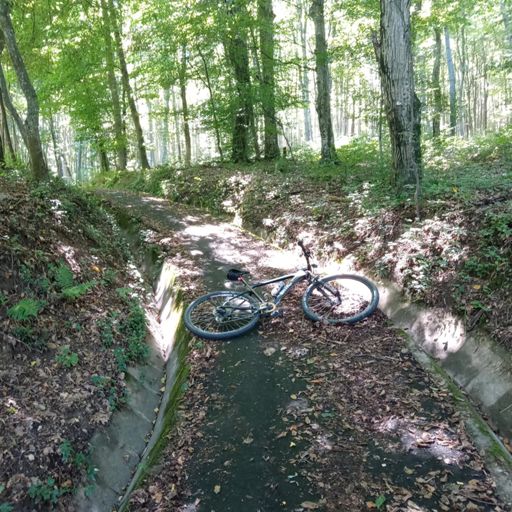 Komoly meredely, itt elvalik kinek milyen motorja van :D