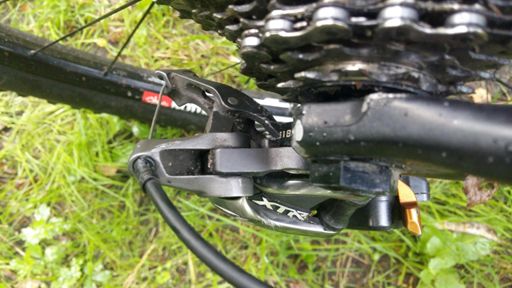 Trochę się wygiął.