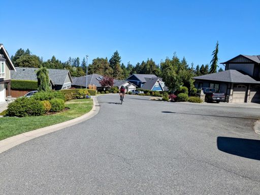 Jen wrapping up her effort! Dang, forgot to get a pic of Santa Clarita..