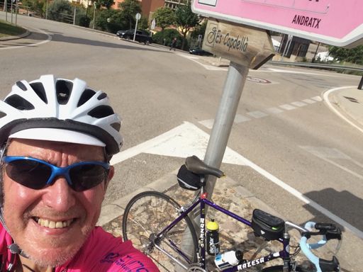 The Es Capdella exit from the  Andtratx roundabout 