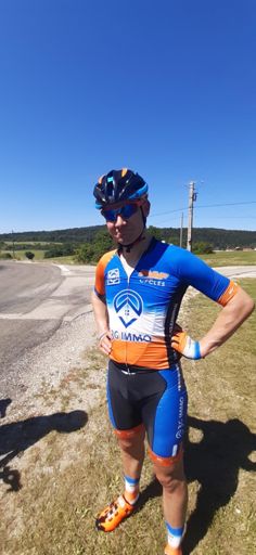 Raf ce boulet.....! 🤣 assistance assistance....!