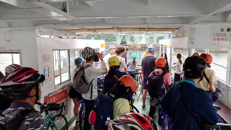 人+自転車で一人110円です。