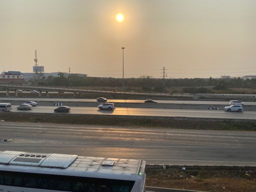 The roads are so so wide