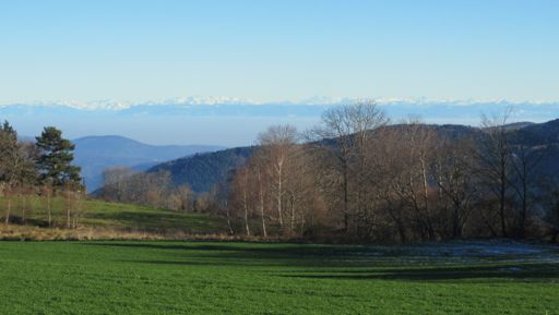 Les Alpes depuis la route de Saint Sauveur en Rue aux 3 Croix
