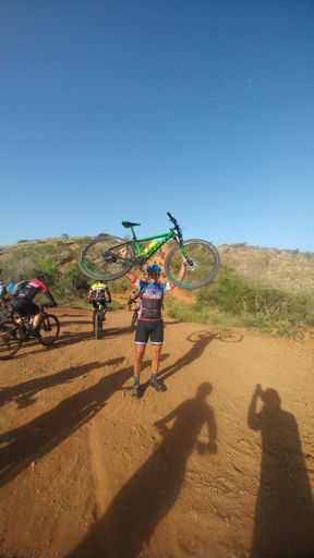 Lo q está atrás es la subida del Kraken 😬😬