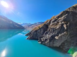 Tour du lac de moiry depuis grimentz, retour par la corne de sorebois