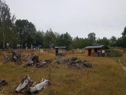 Kleines Areal, aber sehr schön hergerichtet (ehem. Zentrales Sprengmittellager der Wismut) und mit reichlich Informationen für den geneigten Leser.