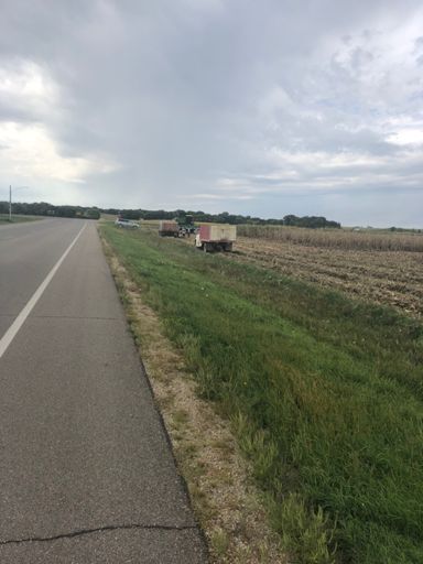 Picking corn.. seriously! 😳