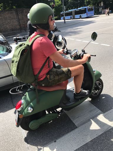 Matching colors e-scooter