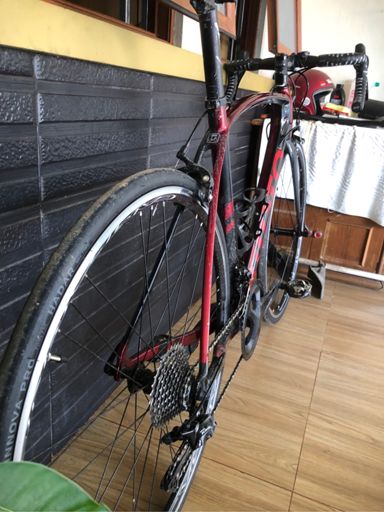 Serasa main di tanah -_-