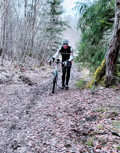 Drakenward sliter i leran 🙂