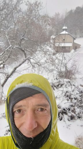 La petite selfie, lest we forget