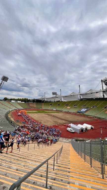 Race image