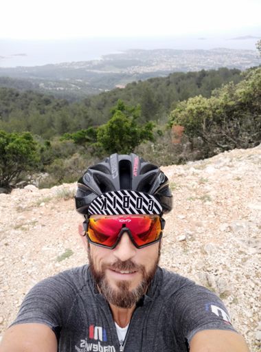 Au loin mon futur poste !! Et les nouvelles lunettes 😁