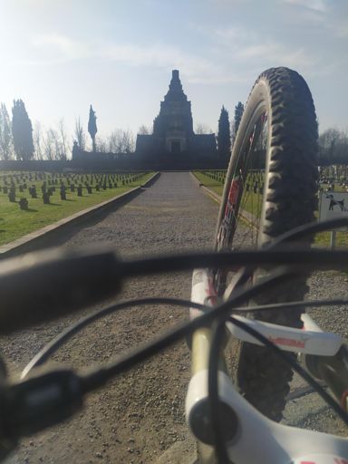 Cimitero di Crespi d'Adda