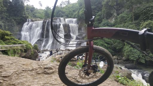 Sampe curug udah gempor... Burit juga.. Wkwkwkw