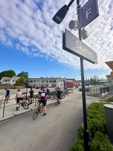 Ride out Skarnes 8:10, 16 pers