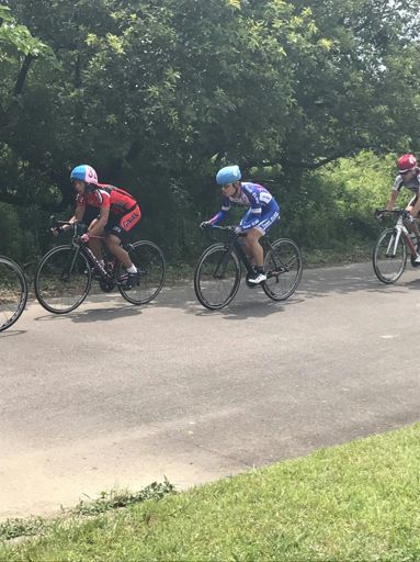 最近意識しないと下ハン握らないなー