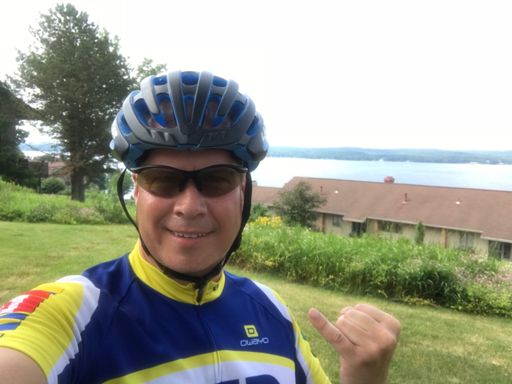 I think a hurt my panda 🐼 pinky when shifting.