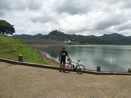 At waduk Wonorejo, Tulungagung