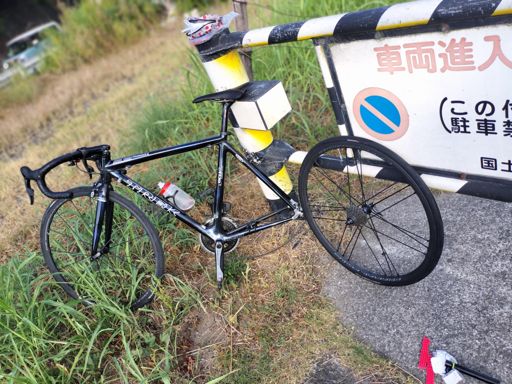 チューブ交換完了、乗れる程度の空気圧で