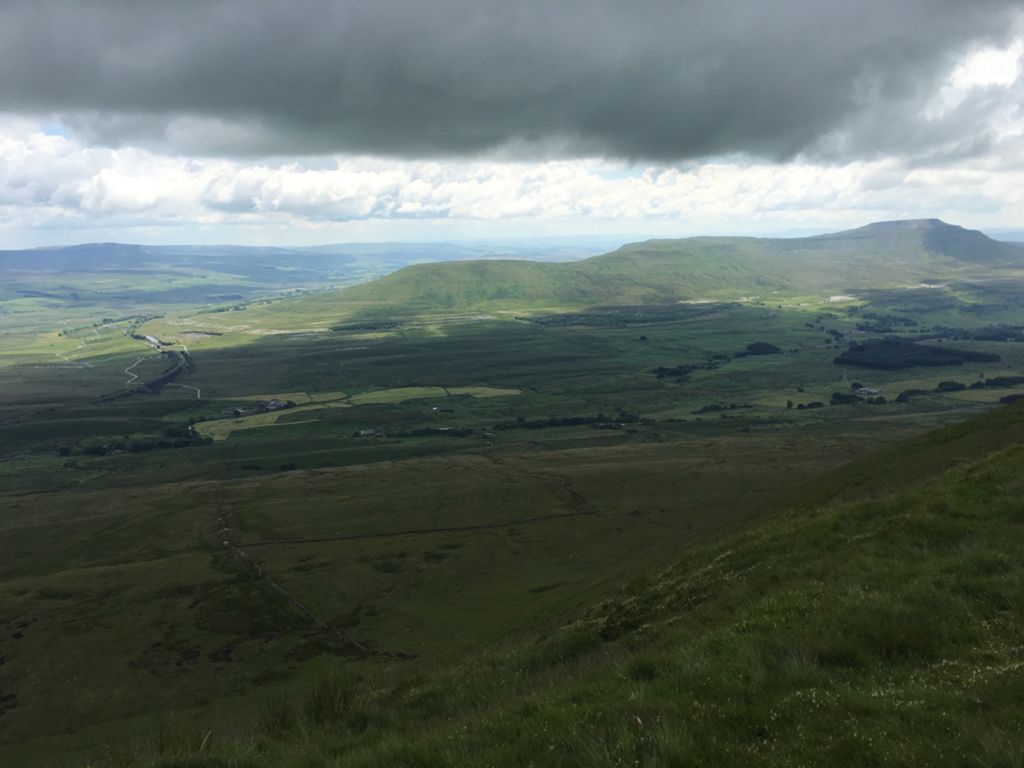 Yorkshire Three Peaks 2016-12