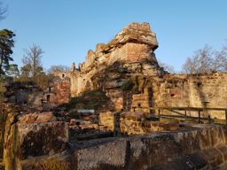 Entre roches et ruines autour d’Obensteinbach