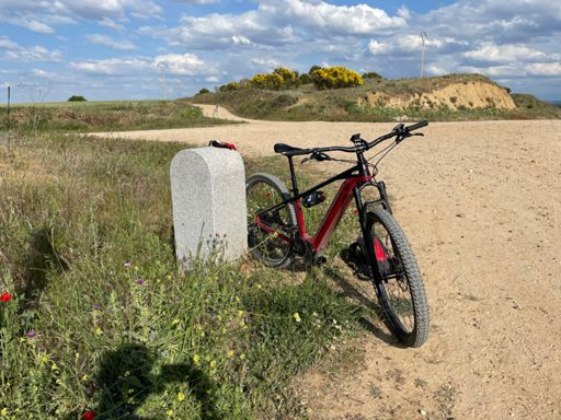 Homenaje a mi gran amigo AJTL cuando cabalgábamos juntos. Siempre había un momento para hacernos una foto de Globeros.