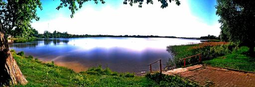 Lake Smolinskoe in Palkino