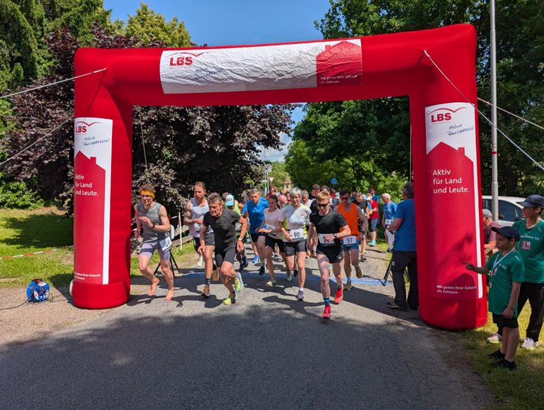 Race image