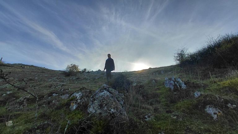 Zuia. Circular por el Santuario de Oro y Ganalto desde Aperregi.