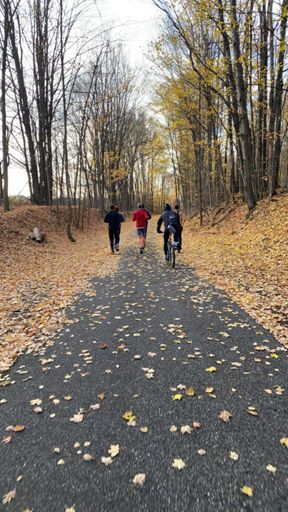 Dropped off Hyde at 29, and picked up Scot. Beautiful scenery and weather!