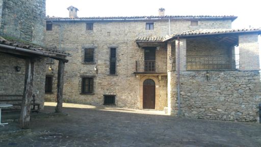 Castello poggio scavolo
