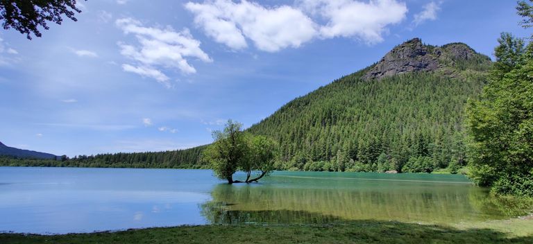 Rattlesnake Ledge photo 3