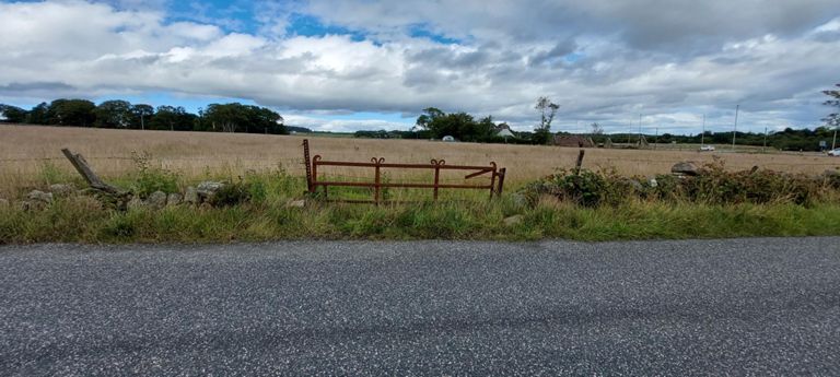 Ah, the peace. Gate beside our new off-A956 route, which by chance was NCN Route 1!