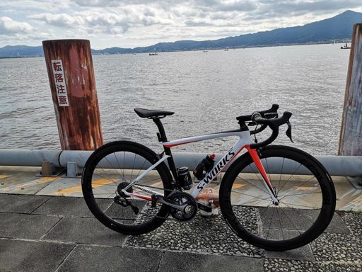 チェーン交換した。変速が気持ちよい。